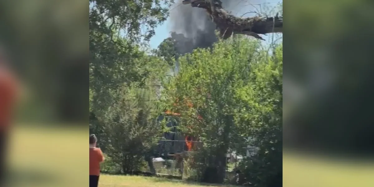 Two pets die in camper fire behind Bryan mobile home