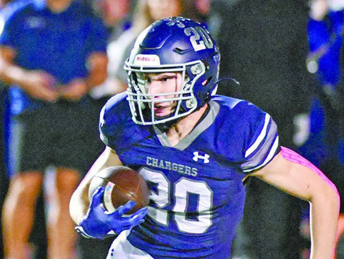Dave Campbell's magazine predicts a solid season for Kendall County football teams