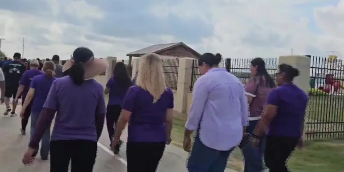 Recovery Month walk celebrates support, resources