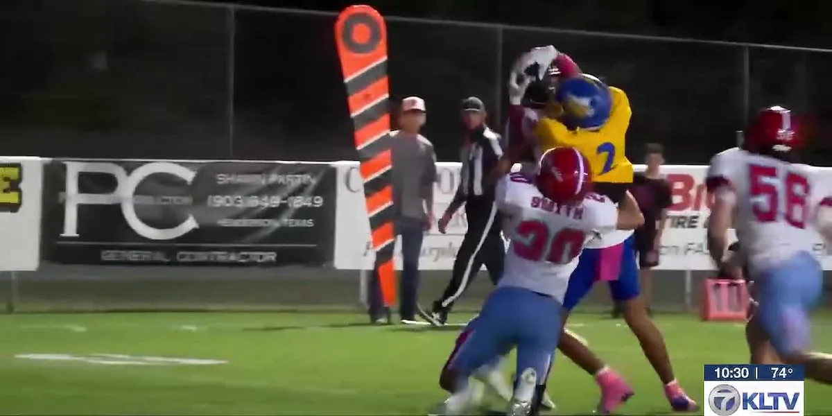 Carlisle improves to 7-0 with 48-7 win over Alba-Golden