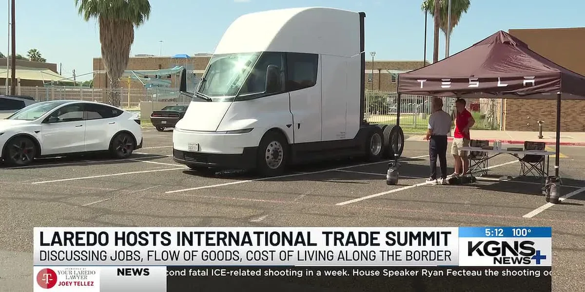 Laredo hosts international trade summit