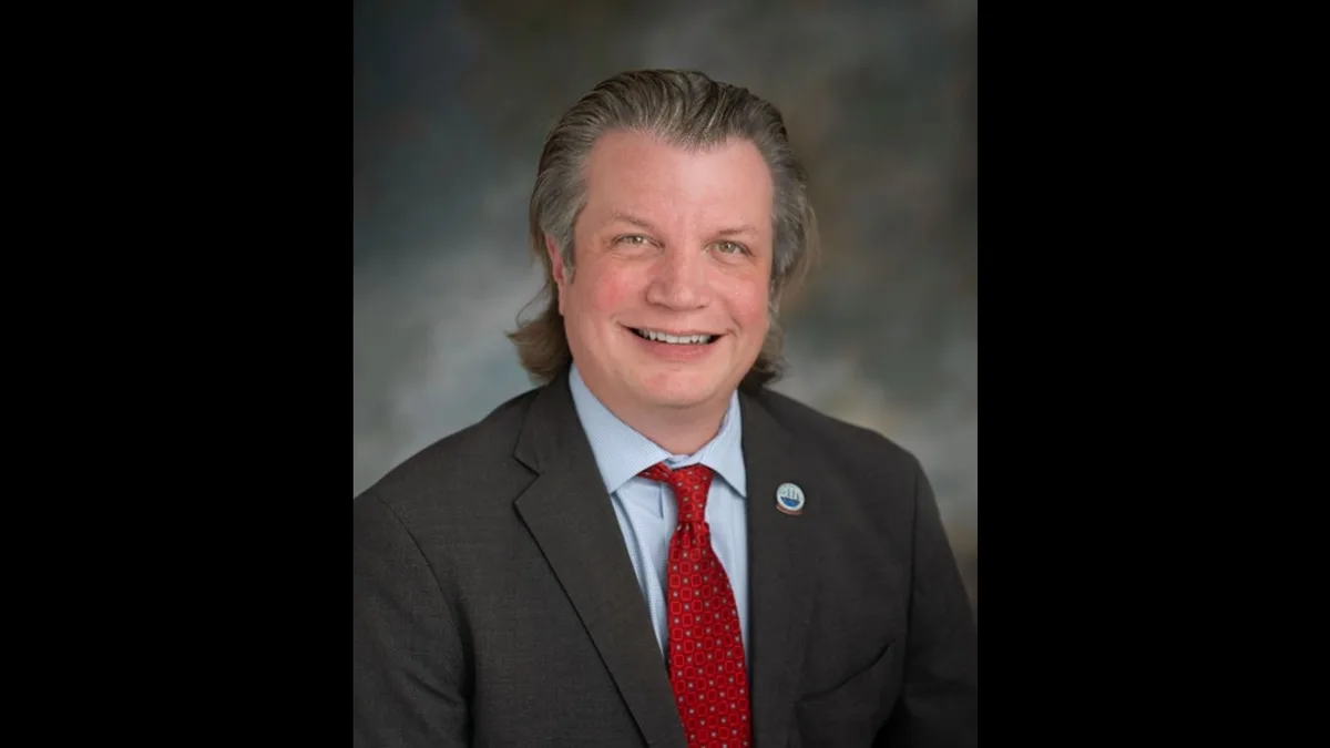 Galveston City Council Member Jason Hardcastle arrested for intoxicated driving after crash: Police