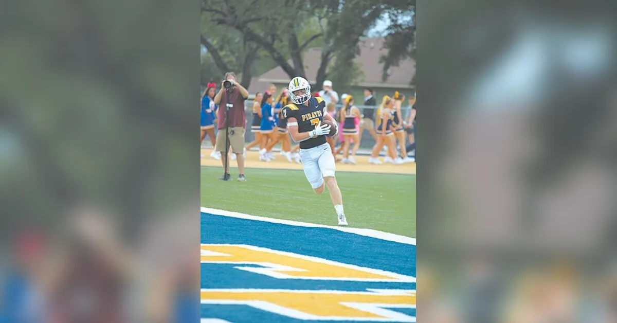 PIRATES OVERTAKE BOBCATS, 37-14