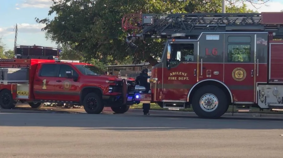 2 injured in North Abilene house fire