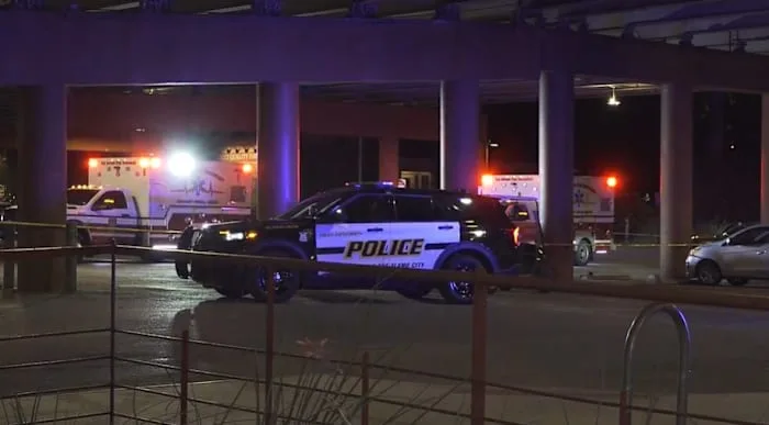 19-year-old ejected, killed in crash on North Side, San Antonio police say