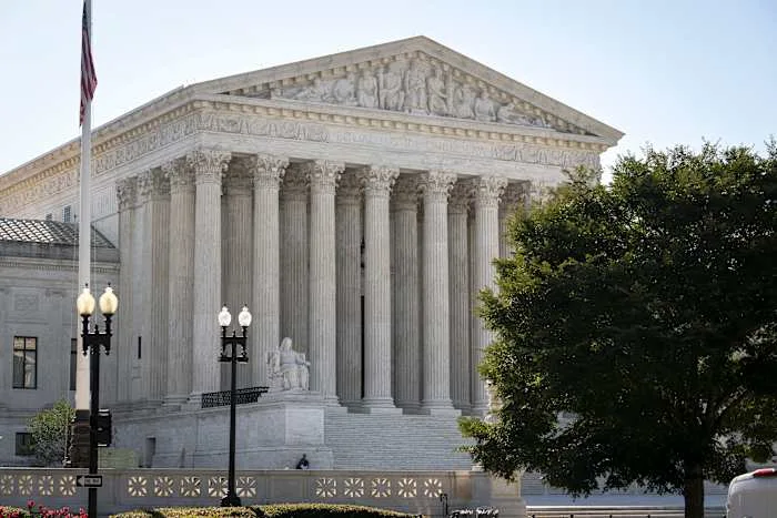 Supreme Court grants Republican emergency appeal on TV ad rates before midterms