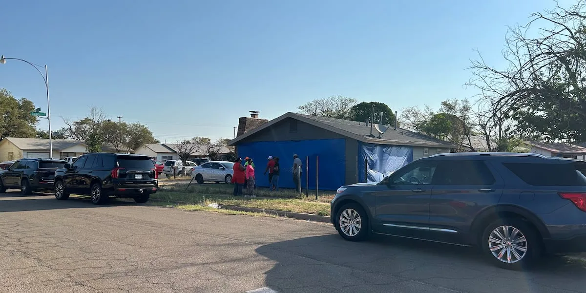 Neighbors rally to help Lubbock woman after car crashes into her home
