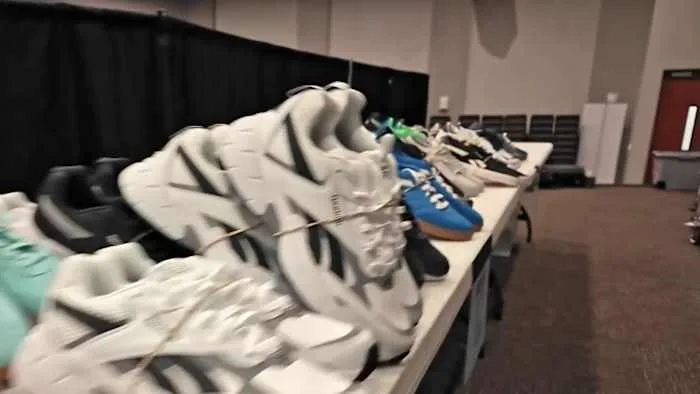 2 Helps You: 2,000 pairs of shoes part of back-to-school giveaway Saturday in Spring to students in need