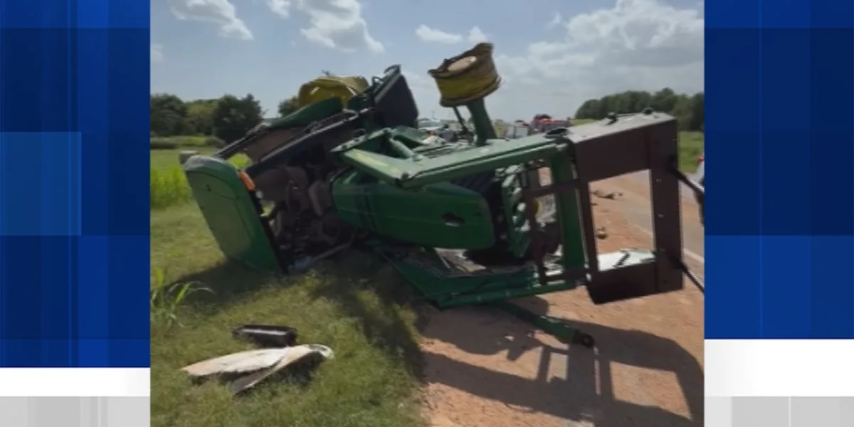Accident involving truck, tractor in Fannin County leaves two drivers injured