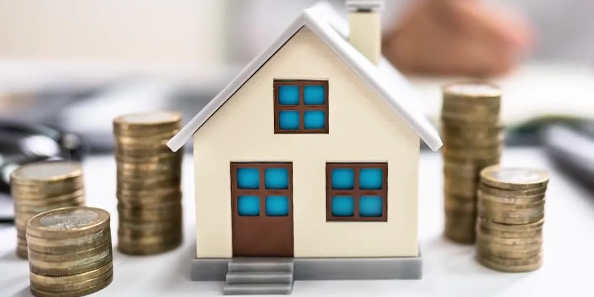 How to prepare your finances before buying a home in a tough market