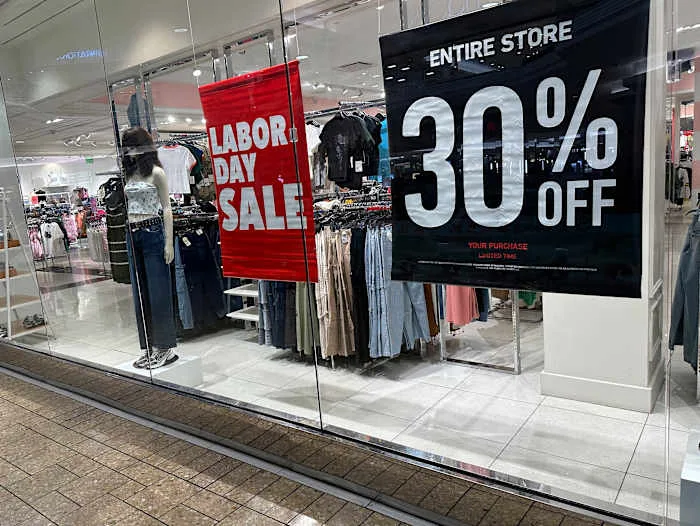 What's open on Labor Day? Most retailers. Closed? Government, banks and the stock market.