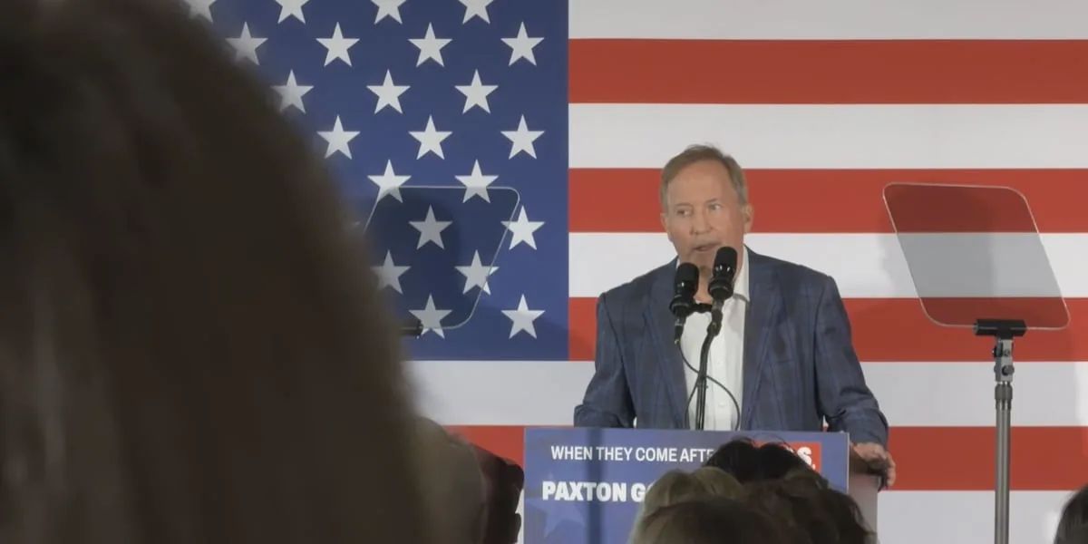 Paxton makes Killeen stop on 'Come and Take It' bus tour