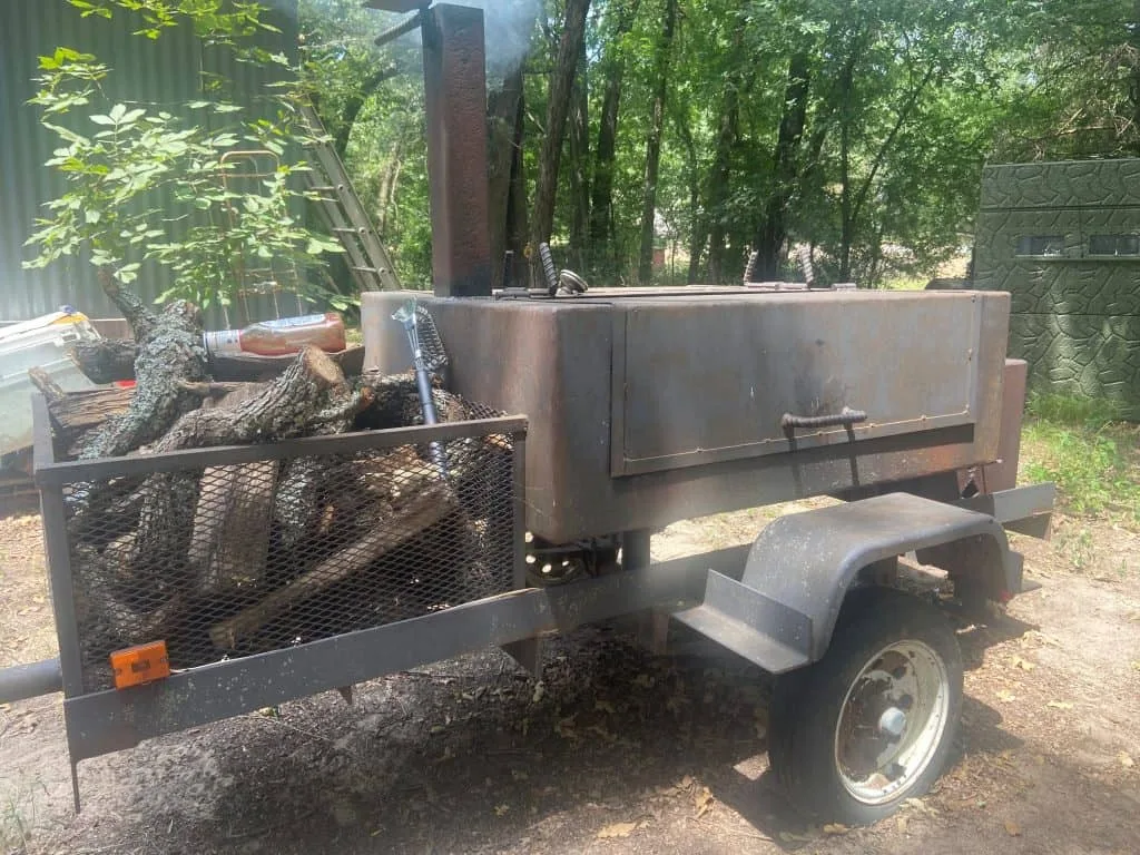 LUKE CLAYTON: Smoking Meat - Electric or Old School?
