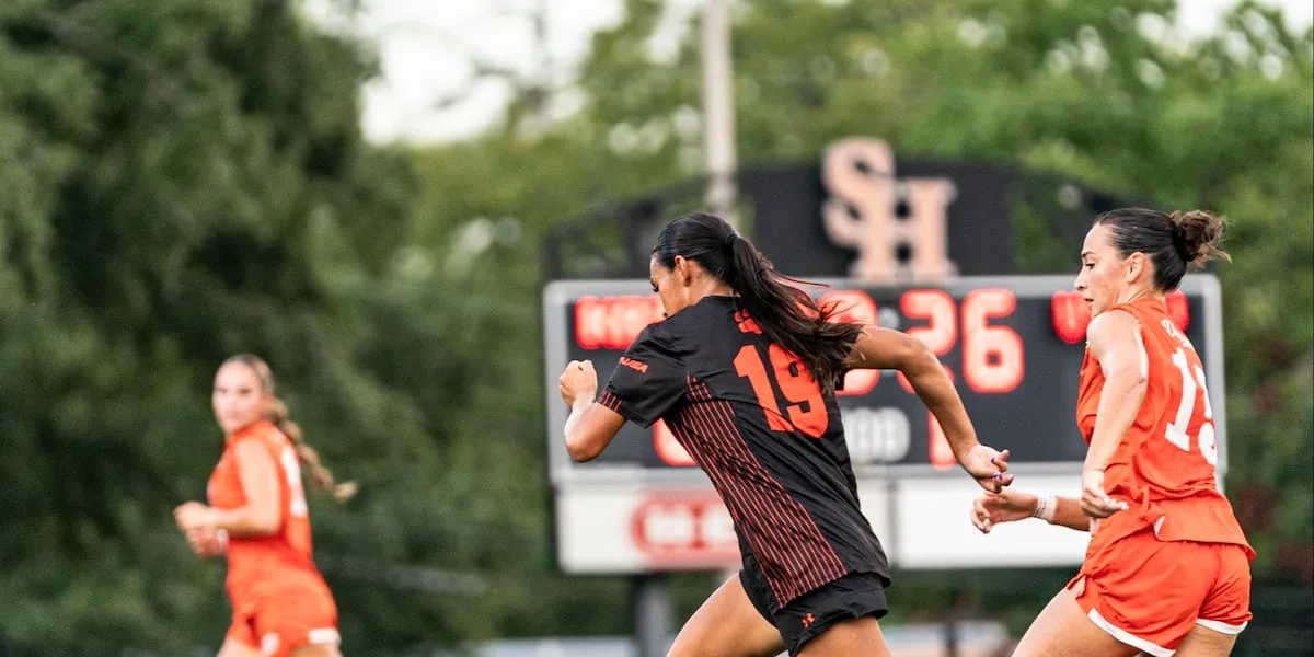 Nacogdoches' Villatoro has assist in Sam Houston win
