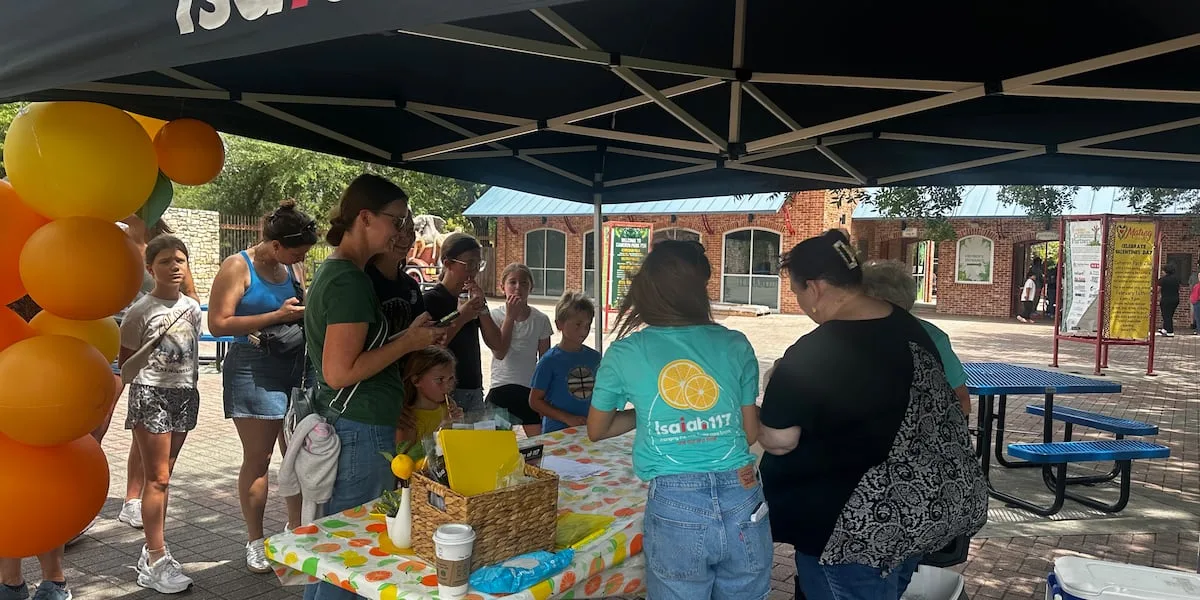 Isaiah 117 House hosts lemonade stands across McLennan County to support foster care children