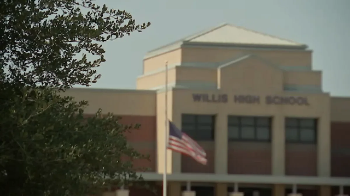 2 Willis HS students taken into custody after making bomb statements to staff, district says