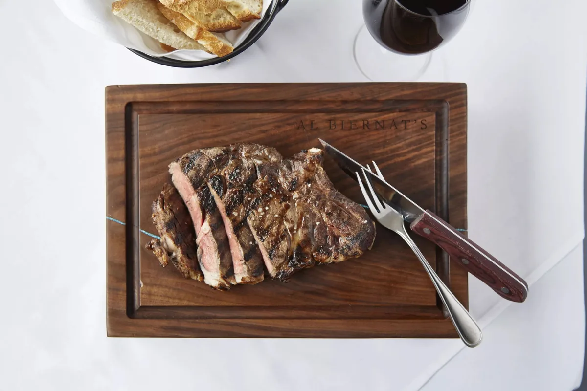 Beloved Dallas steakhouse Al Biernat's expanding to 'bullish' downtown Fort Worth