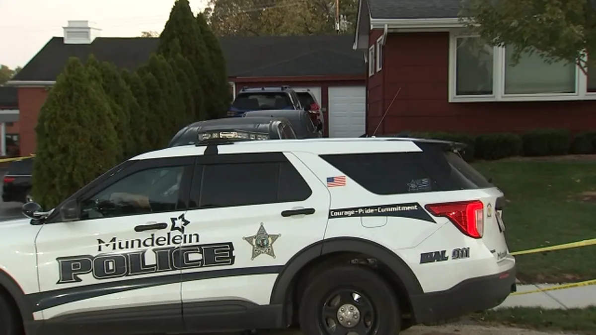 5 found dead inside home in Chicago suburbs, police say