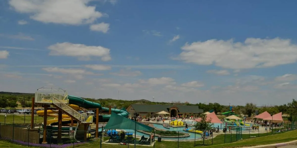 Russ McEwen Family Aquatic Center reopens after repairs