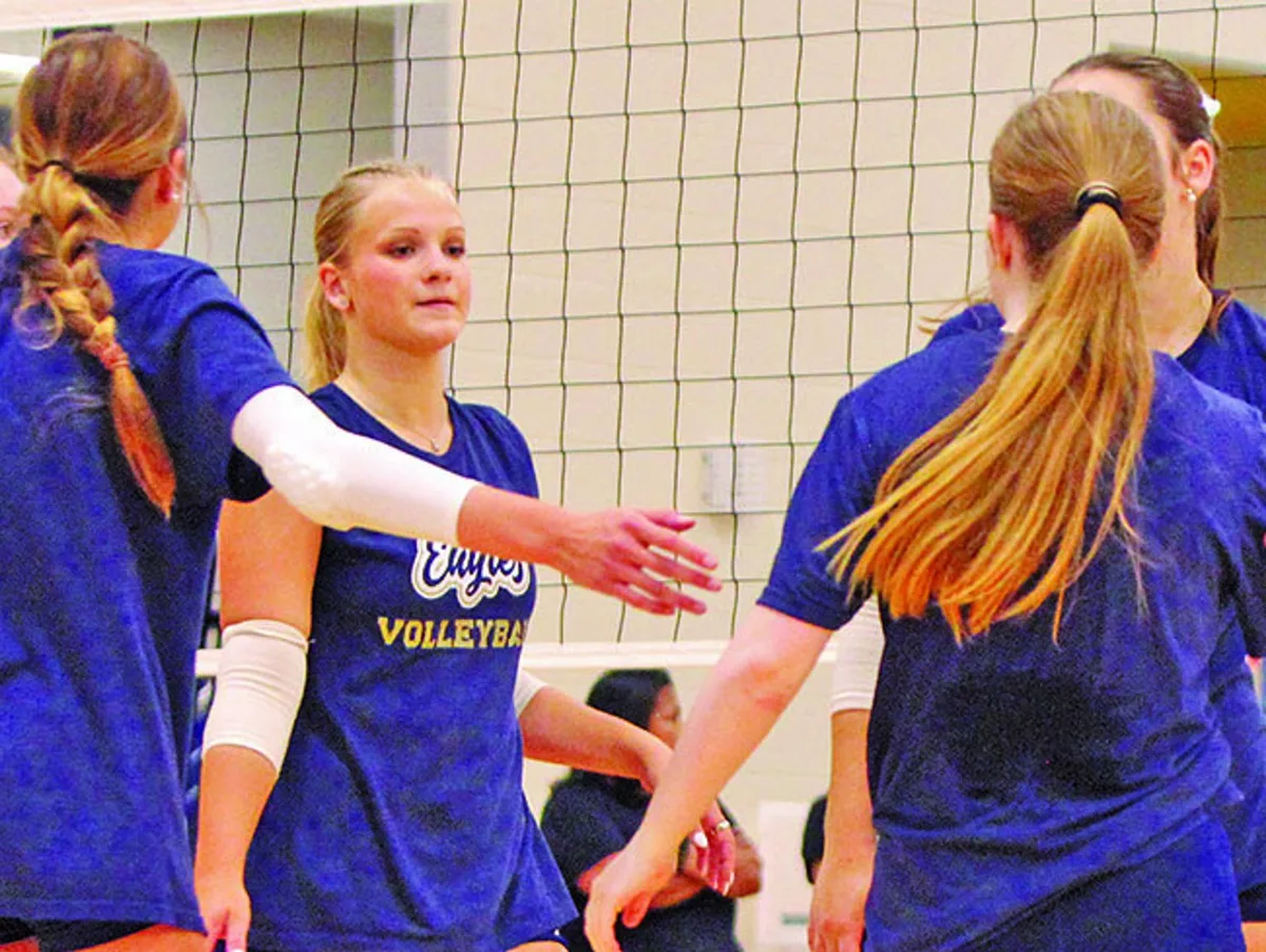 Volleyball teams get in final tune up before regular season opens this week