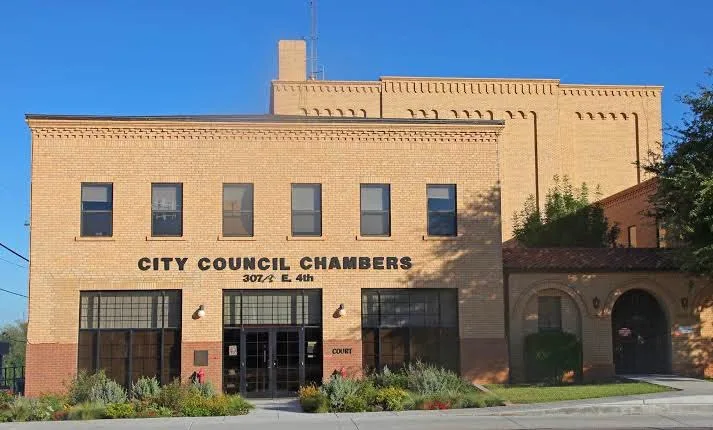 Big Spring City Council to Consider 10-Year Agreement With ICE for Detention Facilities