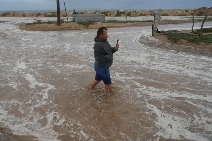 Study says global warming did more than El Nio to turbocharge Hurricane Polo