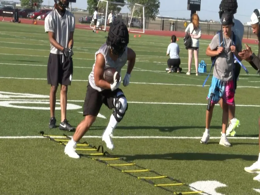 Randall returns nine starters on offense in 2026