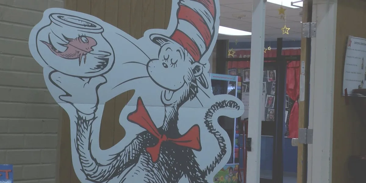 AI-generated 'Cat in the Hat' posts prompt police response in Laredo