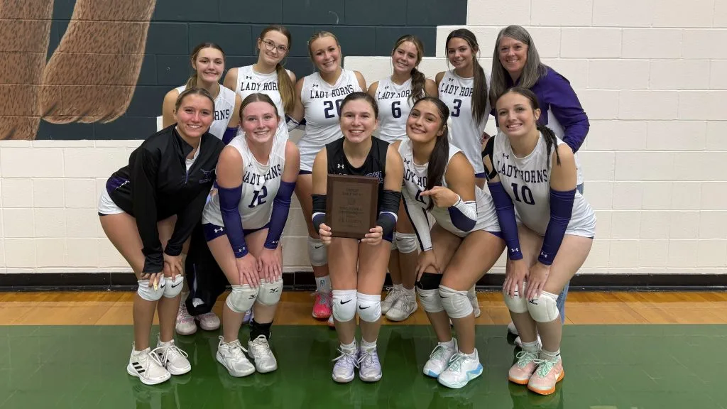 Lady Horns capture Dublin volleyball tournament title, increase win streak to 17