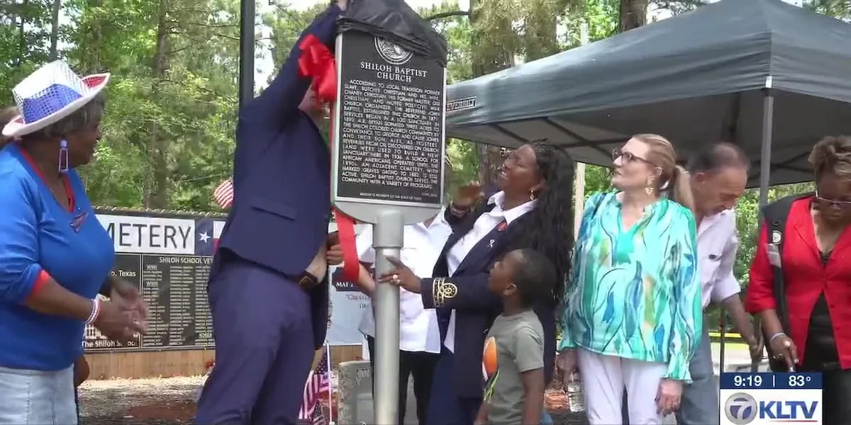 Mark in Texas History:  Black military heroes honored in White Oak after 12-year effort
