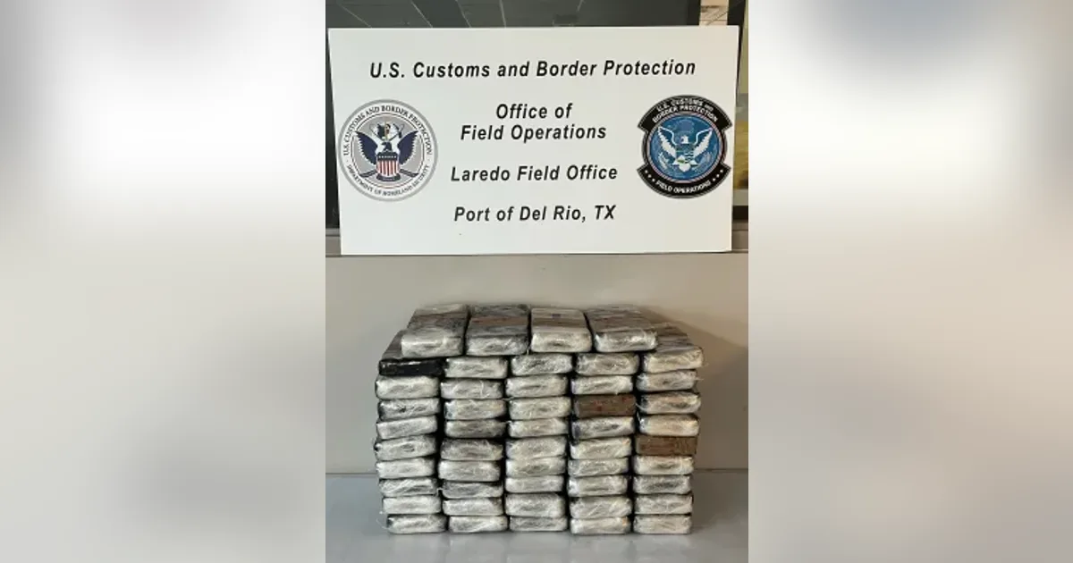 U.S. citizen arrested after 130 pounds of cocaine found in vehicle at Texas-Mexico border