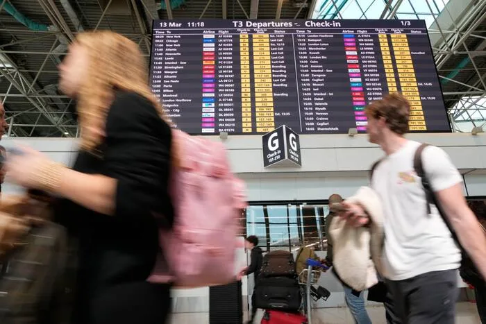 Italy restores air traffic capacity to 75% after network disruption causes delays