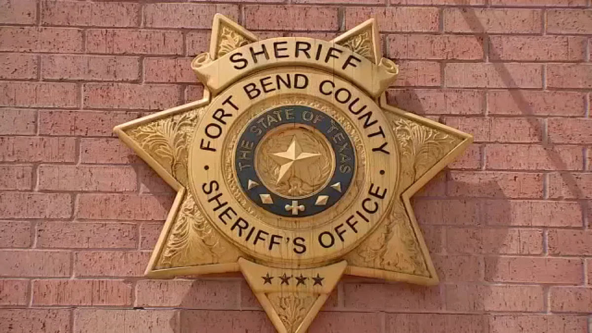2 suspects arrested in multiple copper wire thefts at Gallery Furniture worth $70K, Fort Bend County Sheriff's Office says