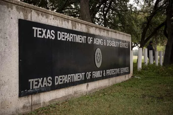 Texas foster care agency cancels troubled provider's contract