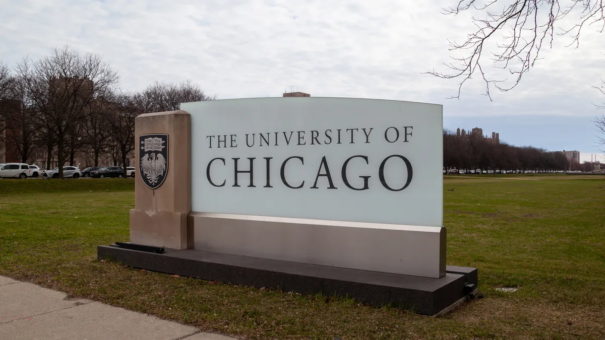 Woman says someone sexually assaulted her at fraternity house near UChicago campus: police