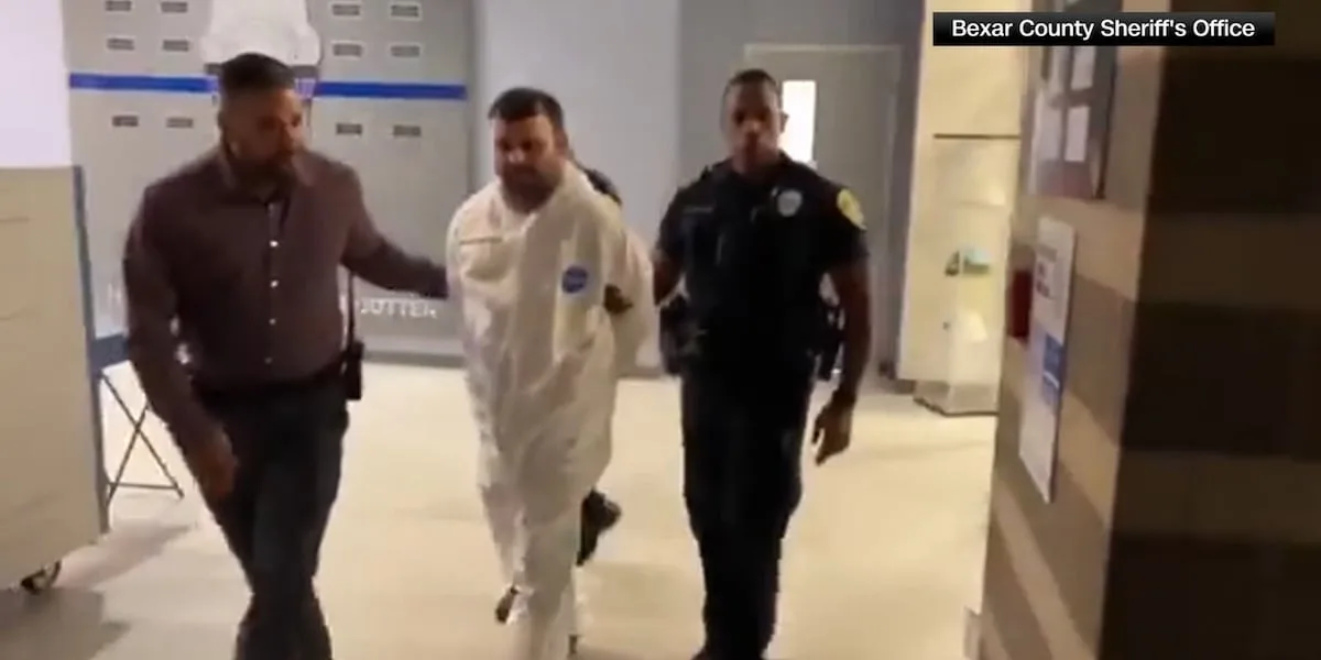 Brothers backing car into driveway fatally shot by 'ticking time bomb' neighbor, sheriff says