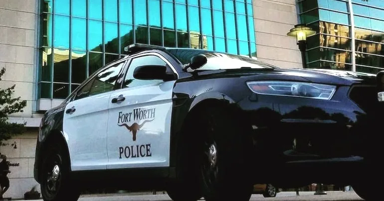 Man faces charges after south Fort Worth crash leaves 2 seriously injured, police say