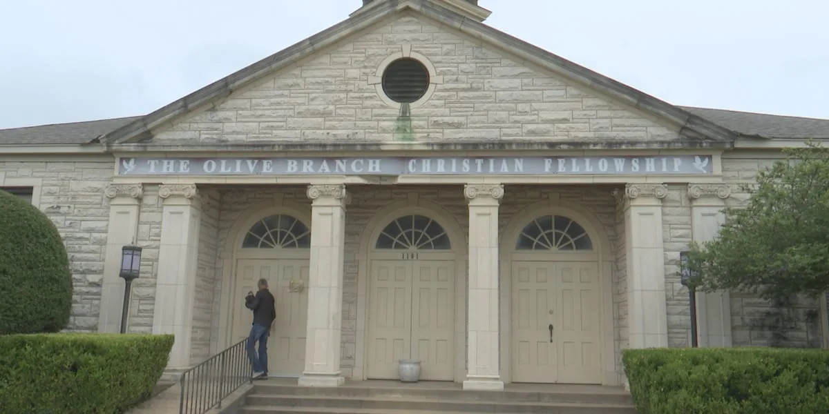 Waco pastor awaits heart transplant as church rallies to help