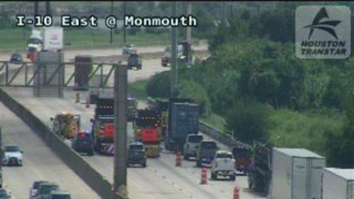 Two eastbound lanes blocked on IH-10 at Monmouth due to repairs, TxDOT says