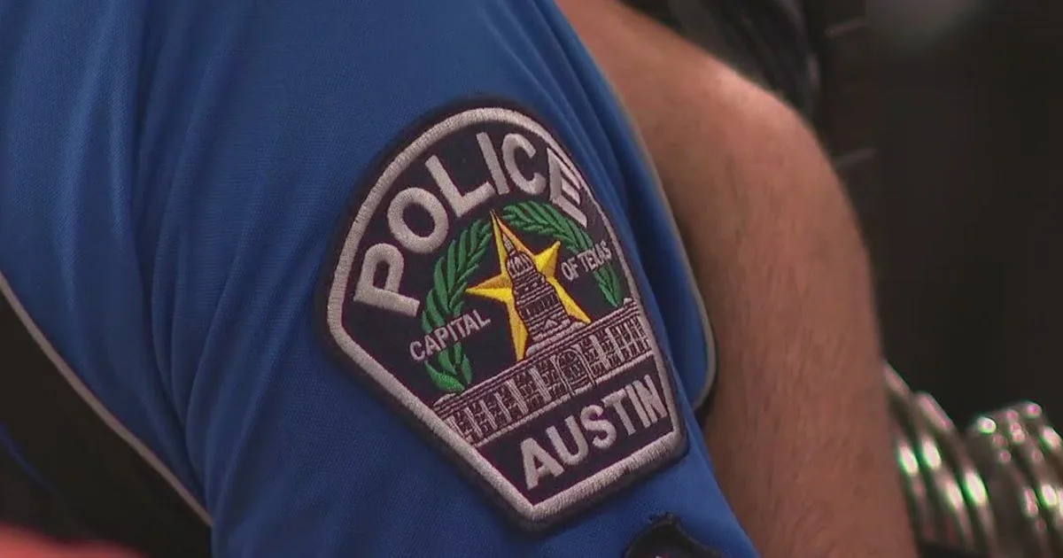 Austin Rainey Street shooting leaves 1 hospitalized, sends crowds fleeing
