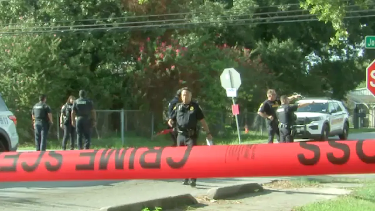 Man dies after following alleged suspects who shot him during robbery in N. Harris County: HCSO
