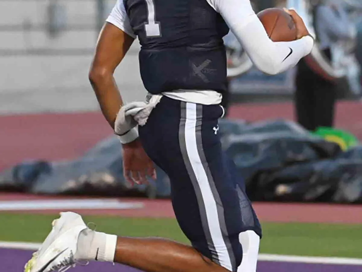 Chargers hit 60 points again as they defeat NB Long Creek, 62-14