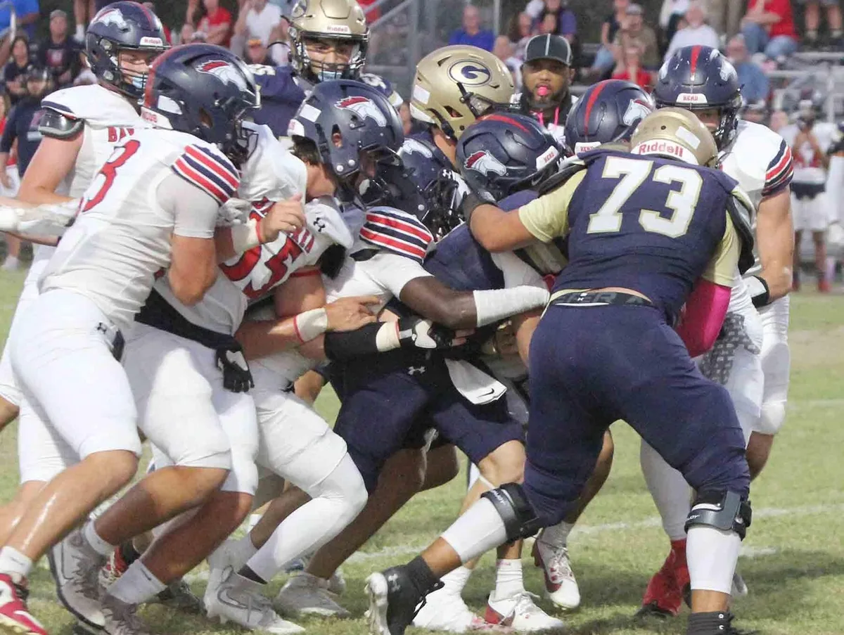 Geneva hands Bay Area Christian first loss of season