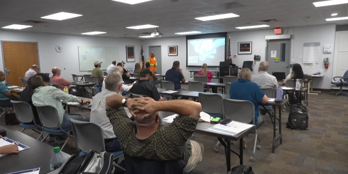 Lubbock district hosts "Doing Business with TxDOT" event, connecting small business owners with staff