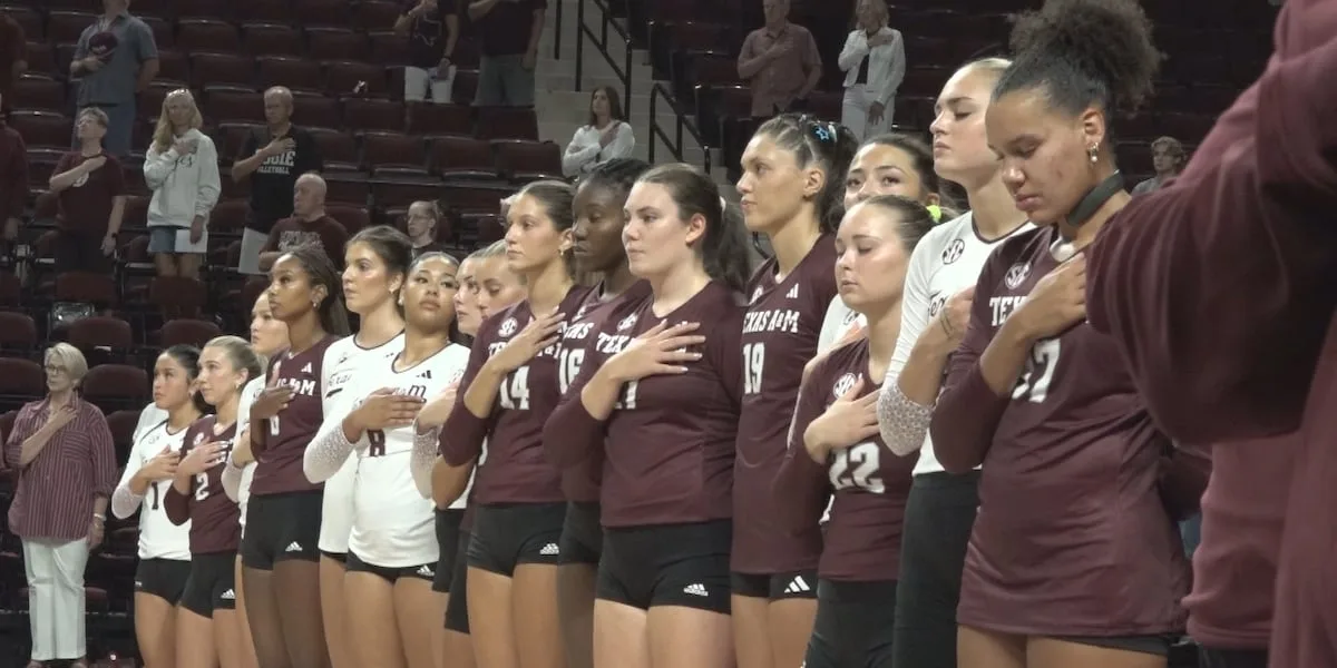 Aggies raise 2025 national championship banner at Reed Arena