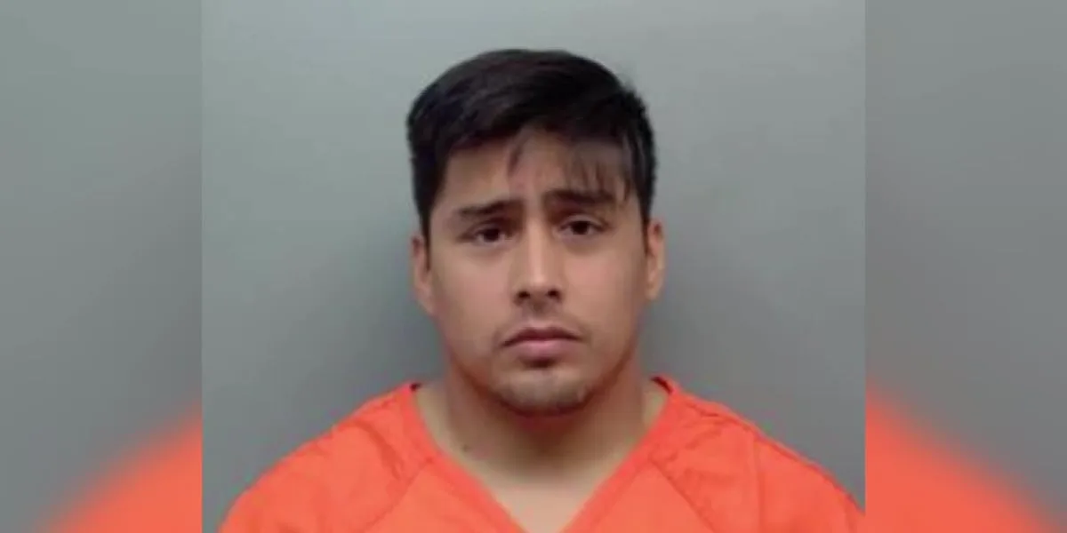 Former Webb County deputy sentenced to 20 years in federal prison