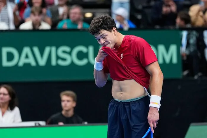 US Open finalist Ben Shelton is out of the Shanghai Masters in the third round