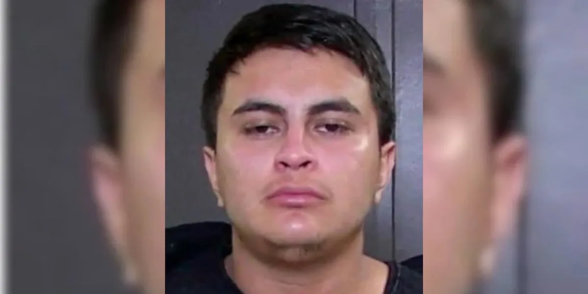 Man charged with murder after shooting ex-girlfriend, killing her father in Harris County