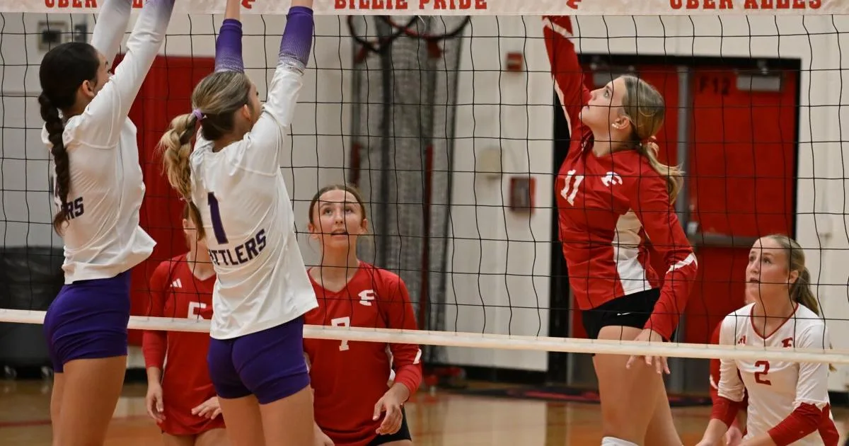 Spikers sweep San Marcos in season opener