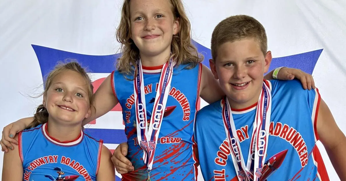 Edwards siblings bound for AAU Junior Olympics in 1st season of shot put